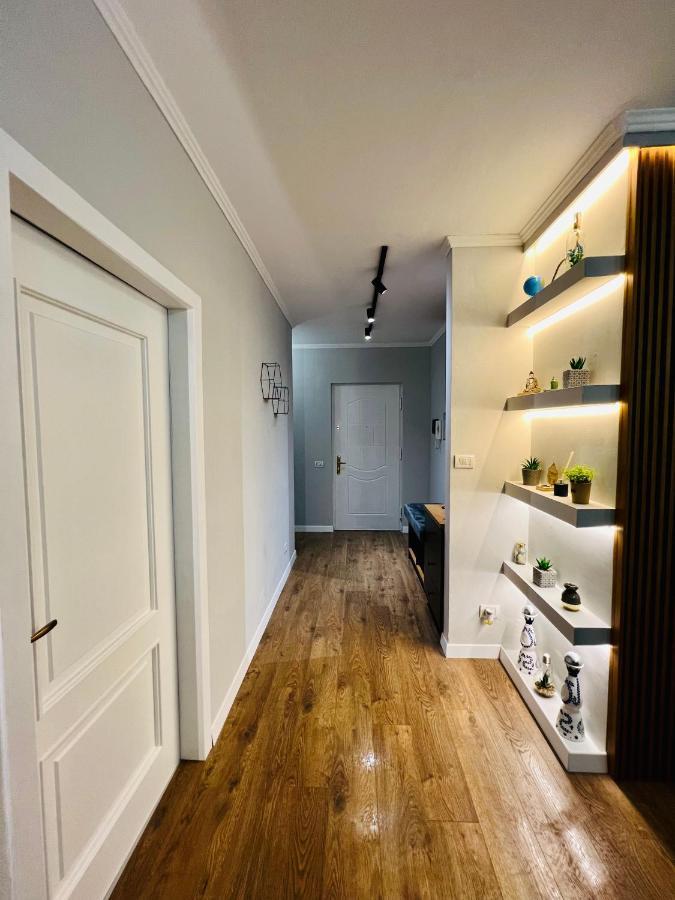 Luxury Apartaments Tirana Esterno foto